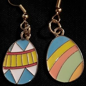 NWOT handmade Easter Egg earrings Holiday